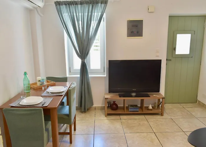 Apartment Terra Olivae Syros Ermoupoli